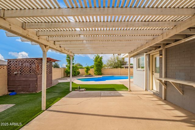 503 E PEBBLE BEACH Drive, Tempe, AZ 85282