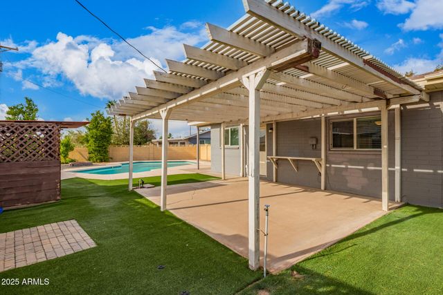 503 E PEBBLE BEACH Drive, Tempe, AZ 85282