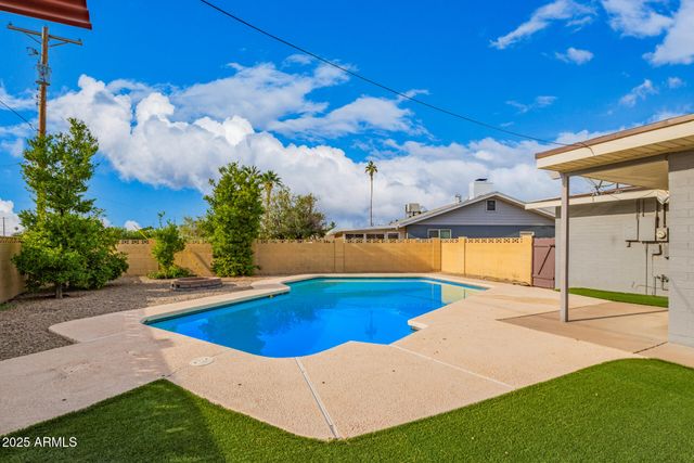 503 E PEBBLE BEACH Drive, Tempe, AZ 85282