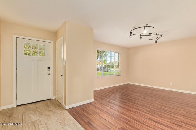 503 E PEBBLE BEACH Drive, Tempe, AZ 85282