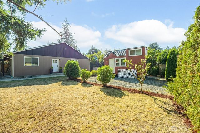 8515 166th Street Ct E, Puyallup, WA 98375
