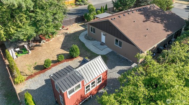 8515 166th Street Ct E, Puyallup, WA 98375