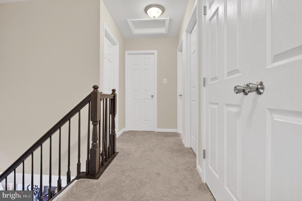 Image 18 of property listing at 23282 LINDSAY DR, Leonardtown, MD 20650