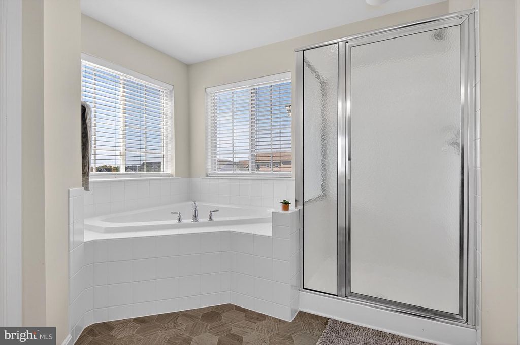 Image 21 of property listing at 23282 LINDSAY DR, Leonardtown, MD 20650