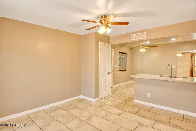 1962 W Calle Campana De Plata, Tucson, AZ 85745