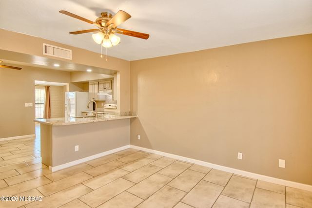 1962 W Calle Campana De Plata, Tucson, AZ 85745