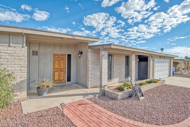 1962 W Calle Campana De Plata, Tucson, AZ 85745