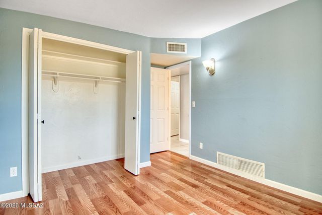 1962 W Calle Campana De Plata, Tucson, AZ 85745