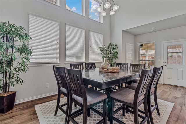 1612 Village Creek Drive, Forney, TX 75126