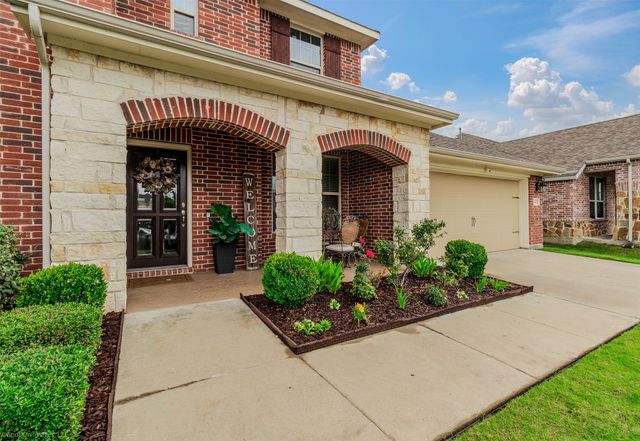 1612 Village Creek Drive, Forney, TX 75126