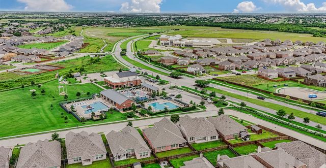 1612 Village Creek Drive, Forney, TX 75126