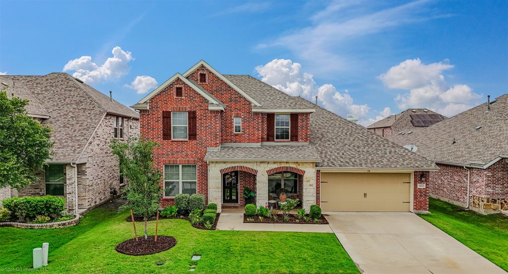 1612 Village Creek Drive, Forney, TX 75126