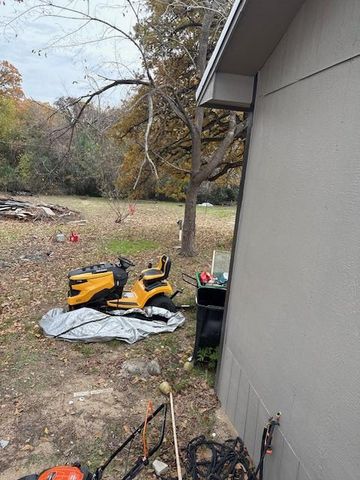 582 Oaklawn DR, Rockdale, TX 76567