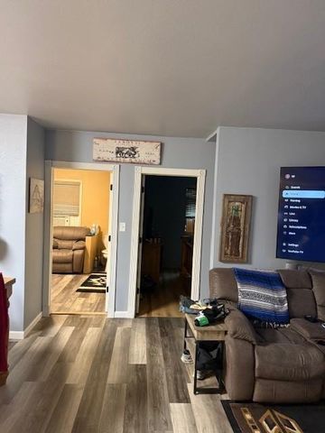 582 Oaklawn DR, Rockdale, TX 76567