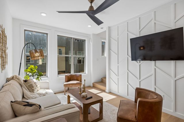 451 Wildwood Hts, Nashville, TN 37207