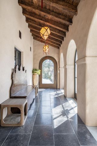 47 Masterton Road, Bronxville, NY 10708