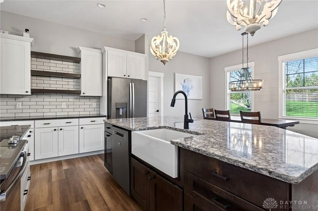 7425 Stoneham Circle, Clearcreek Twp, OH 45066