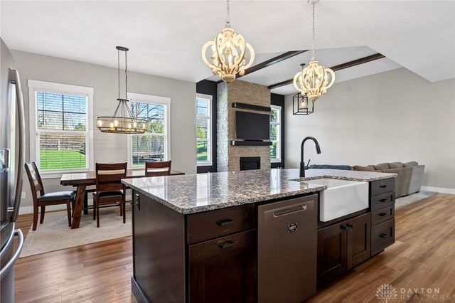 7425 Stoneham Circle, Clearcreek Twp, OH 45066