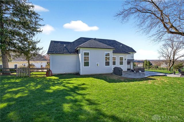 7425 Stoneham Circle, Clearcreek Twp, OH 45066