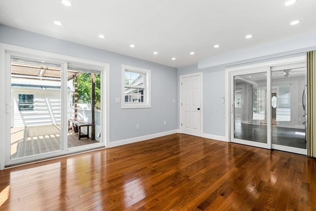 150 E Meadow, Lowell, MA 01854