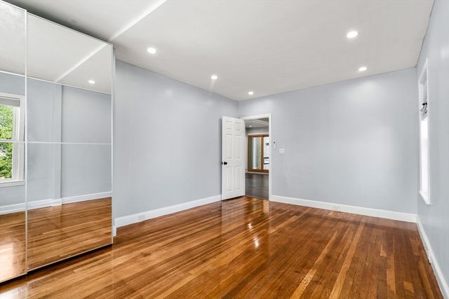 150 E Meadow, Lowell, MA 01854