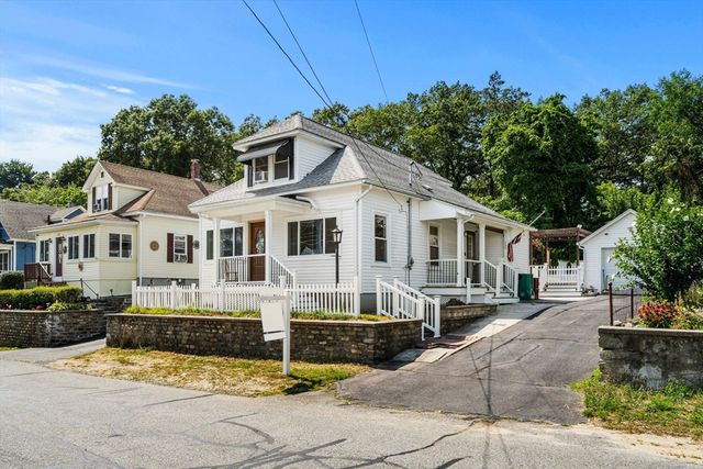 150 E Meadow, Lowell, MA 01854