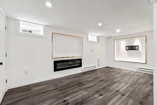 150 E Meadow, Lowell, MA 01854