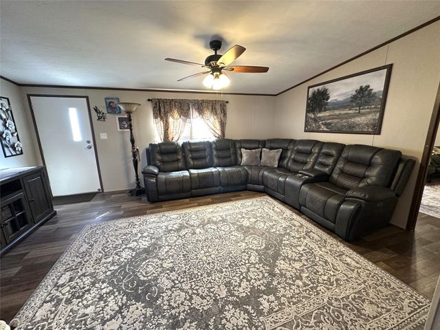 717 East LaFayette ST, La Grange, TX 78945