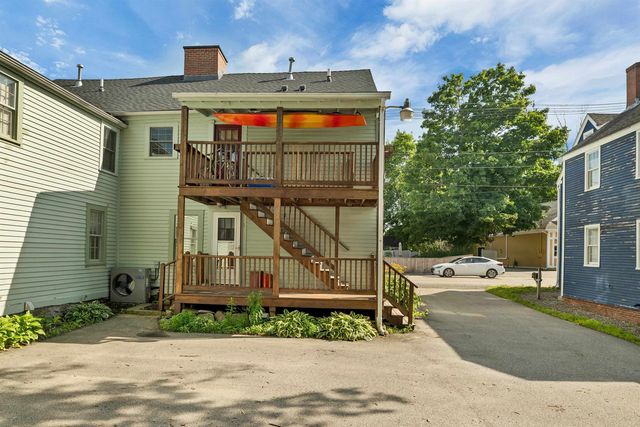273 Maplewood Ave Apt 3, Portsmouth, NH 03801