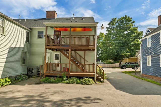 273 Maplewood Ave Apt 3, Portsmouth, NH 03801