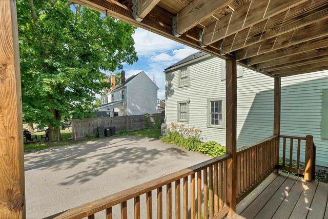 273 Maplewood Ave Apt 3, Portsmouth, NH 03801