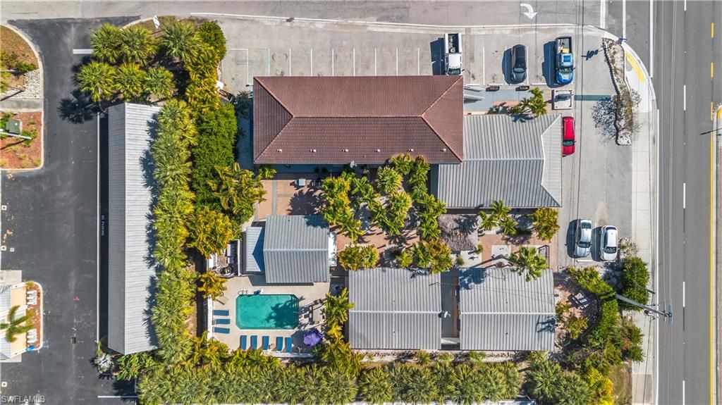 4330 Bonita Beach RD, BONITA SPRINGS, FL 34134 — exterior