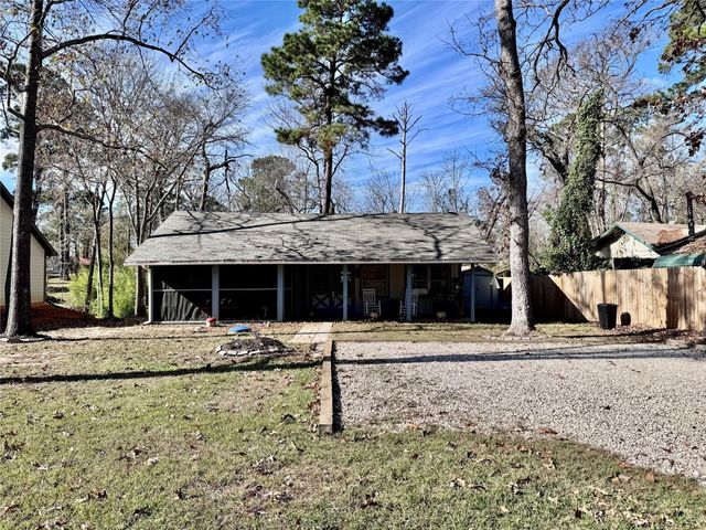 143 Sharon Lane, Livingston, TX 77351