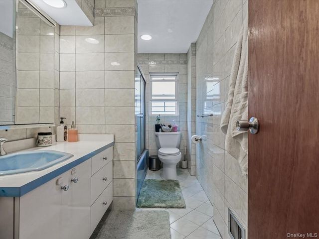 243-17 72nd Avenue, Douglaston, NY 11362