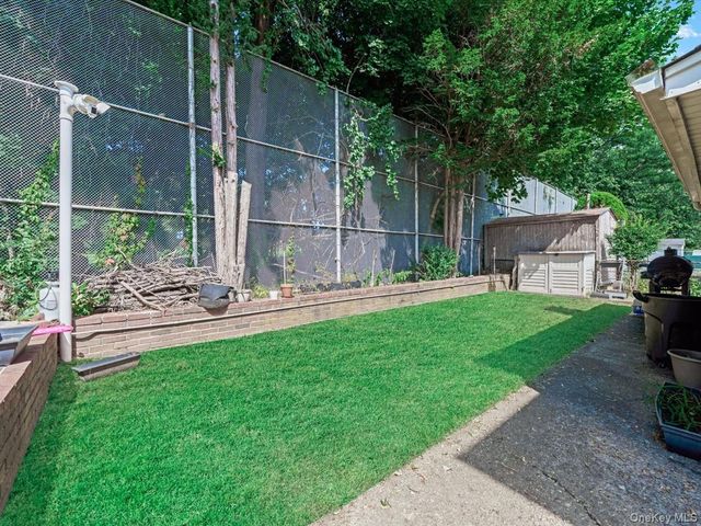 243-17 72nd Avenue, Douglaston, NY 11362