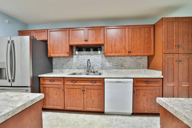 4310 Regency Ridge Court, Green Twp, OH 45248