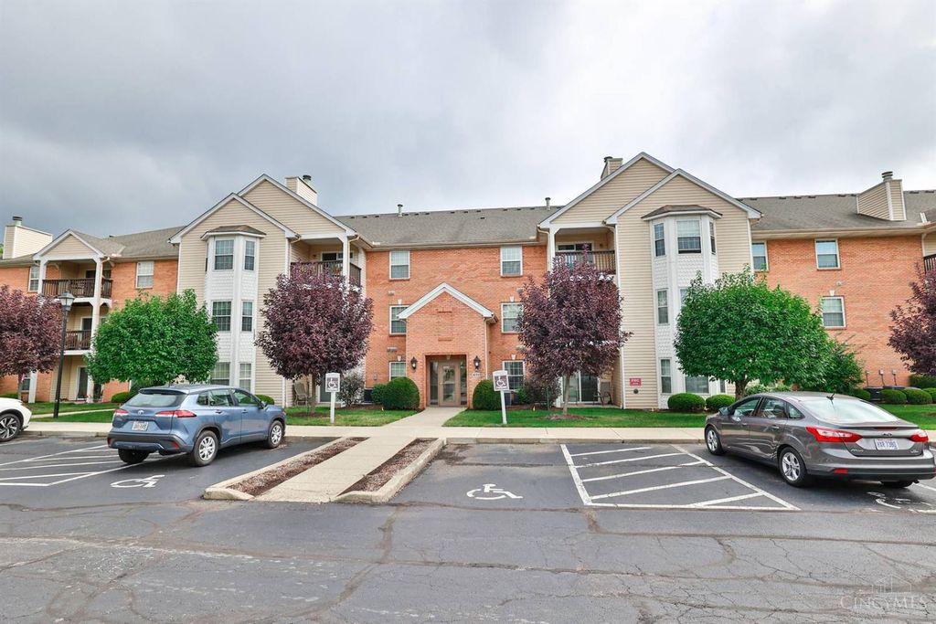 4310 Regency Ridge Court, Green Twp, OH 45248