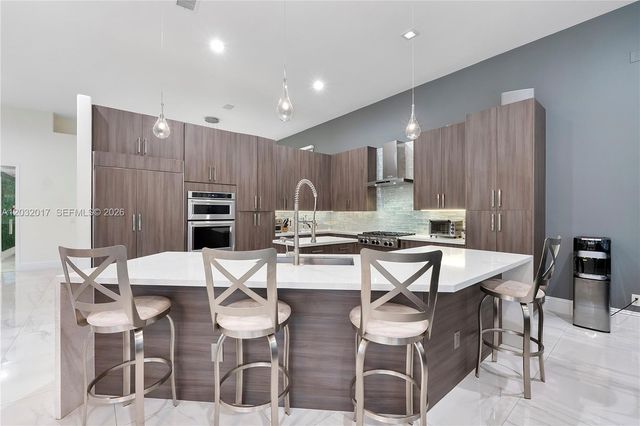 2235 SW 105th Terrace, Davie, FL 33324