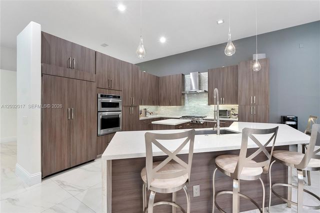 2235 SW 105th Terrace, Davie, FL 33324