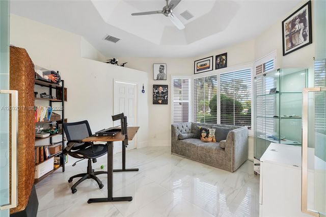 2235 SW 105th Terrace, Davie, FL 33324