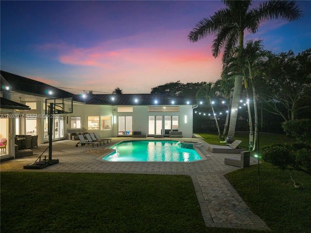 2235 SW 105th Terrace, Davie, FL 33324
