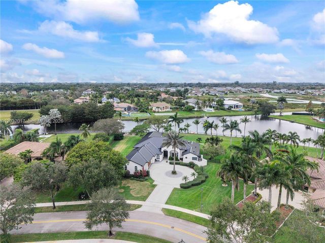 2235 SW 105th Terrace, Davie, FL 33324