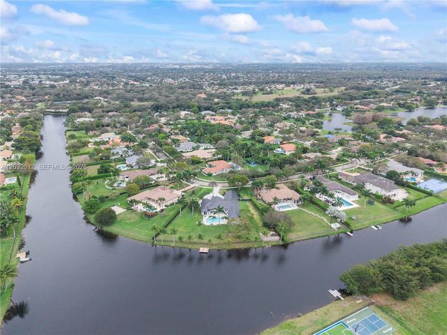 2235 SW 105th Terrace, Davie, FL 33324