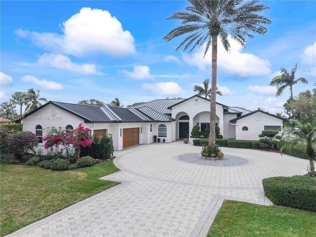 2235 SW 105th Terrace, Davie, FL 33324