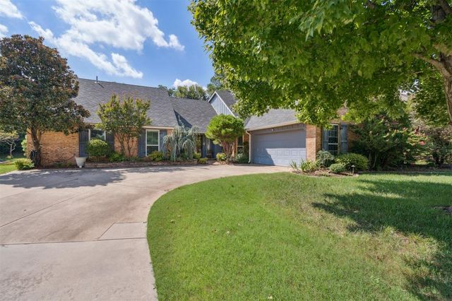 2301 Brookside Avenue, Edmond, OK 73034