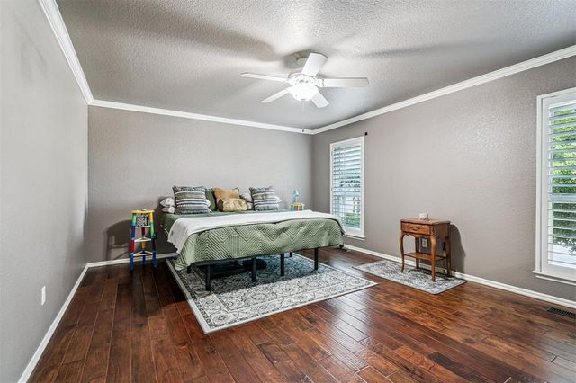 2301 Brookside Avenue, Edmond, OK 73034