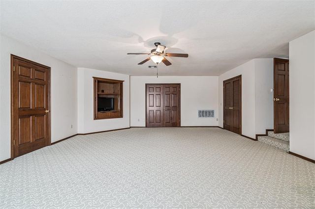 2301 Brookside Avenue, Edmond, OK 73034