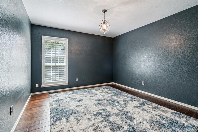 2301 Brookside Avenue, Edmond, OK 73034