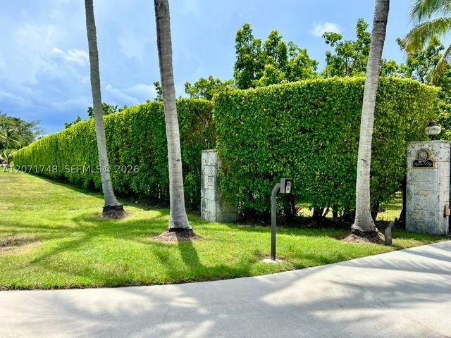 19345 SW 240th St, Homestead, FL 33031