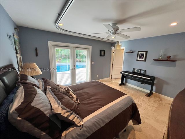 19345 SW 240th St, Homestead, FL 33031